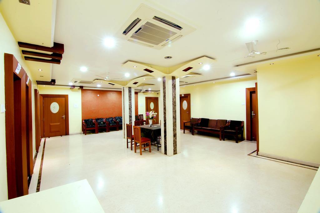 Hotel Kusum Bhilai Exterior photo